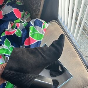 Black open toe boots